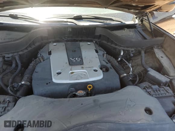 ✅ 2011 Infiniti FX • VIN: JN8AS1MW4BM140135 • Lot: 66211685. Listed on Copart with 191,135 mi. Free auction sales archive from the USA and detailed vehicle history report at DreamBid. Image 12.