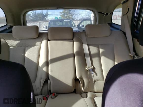 ✅ 2008 Hyundai Santa Fe GLS • VIN: 5NMSG13D18H218582 • Lot: 76955374. Listed on Copart with 163,987 mi. Free auction sales archive from the USA and detailed vehicle history report at DreamBid. Image 10.