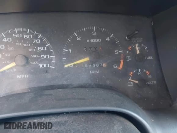 ✅ 1997 Chevrolet Blazer LS • VIN: 1GNDT13W3V2232285 • Lot: 41710231. Wystawiony na IAAI z przebiegiem 1 930 079 mil. Bezpłatny archiwum sprzedaży aukcyjnych z USA i szczegółowy raport historii pojazdu na DreamBid. Zdjęcie 7.