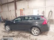 ✅ 2015 Volvo V60 T5 Drive-E Platinum • VIN: YV126MED8F1212989 • Лот: 41694405. Опубликован ранее на IAAI с пробегом 159 243 миль. Бесплатный доступ к архиву аукционных продаж из США и подробный отчёт об истории автомобиля на DreamBid. Изображение 14.