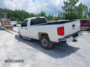 ✅ 2015 Chevrolet Silverado 2500HD Work Truck • VIN: 1GC0CUEG0FZ502953 • Lot: 42425034. Wystawiony na IAAI z przebiegiem Nie podano. Bezpłatny archiwum sprzedaży aukcyjnych z USA i szczegółowy raport historii pojazdu na DreamBid. Zdjęcie 3.