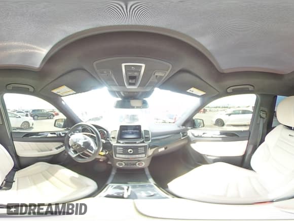 ✅ 2019 Mercedes-Benz GLS 63 AMG • VIN: 4JGDF7FE8KB226091 • Lot: 66453705. Wystawiony na Copart z przebiegiem 58 954 mil. Bezpłatny archiwum sprzedaży aukcyjnych z USA i szczegółowy raport historii pojazdu na DreamBid. Zdjęcie 15.