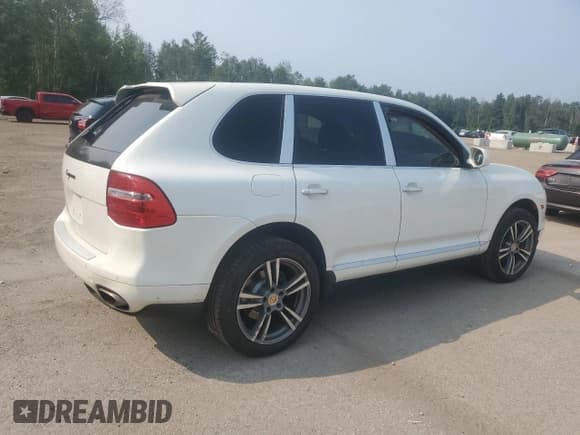 ✅ 2009 Porsche Cayenne • VIN: WP1AA29PX9LA01163 • Lot: 66949255. Wystawiony na Copart z przebiegiem 261 163 mil. Bezpłatny archiwum sprzedaży aukcyjnych z USA i szczegółowy raport historii pojazdu na DreamBid. Zdjęcie 3.