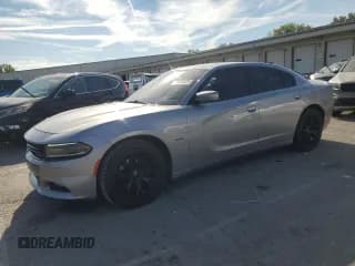 ✅ 2018 Dodge Charger R/T • VIN: 2C3CDXCT4JH233140 • Lot: 70482625. Wystawiony na Copart z przebiegiem 176 111 mil. Bezpłatny archiwum sprzedaży aukcyjnych z USA i szczegółowy raport historii pojazdu na DreamBid. Zdjęcie 1.