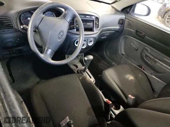 ✅ 2008 Hyundai Accent GS • VIN: KMHCM36C88U091524 • Лот: 47637975. Опубликован ранее на Copart с пробегом Не указан. Бесплатный доступ к архиву аукционных продаж из США и подробный отчёт об истории автомобиля на DreamBid. Изображение 8.