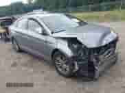 2016 Hyundai Sonata 2.4L z VIN 5NPE24AF7GH385936, wystawiony jako IAAI lot #42440665 z przebiegiem 121 555 mil mil oraz . Historia ofert i sprzedaży dostępna na DreamBid. Obrazek 1.