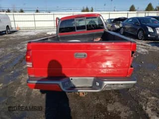 ✅ 1998 Dodge Dakota SLT • VIN: 1B7GL22X7WS736667 • Lot: 88016395. Wystawiony na Copart z przebiegiem Nie podano. Bezpłatny archiwum sprzedaży aukcyjnych z USA i szczegółowy raport historii pojazdu na DreamBid. Zdjęcie 6.
