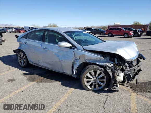 ✅ 2011 Hyundai Sonata SE • VIN: 5NPEC4AC9BH023344 • Лот: 72919124. Опубликован ранее на Copart с пробегом 105 308 миль. Бесплатный доступ к архиву аукционных продаж из США и подробный отчёт об истории автомобиля на DreamBid. Изображение 4.