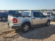 ✅ 2008 Ford Explorer Sport Trac XLT • VIN: 1FMEU31EX8UA41306 • Лот: 84396315. Опубликован ранее на Copart с пробегом 271 534 миль. Бесплатный доступ к архиву аукционных продаж из США и подробный отчёт об истории автомобиля на DreamBid. Изображение 3.