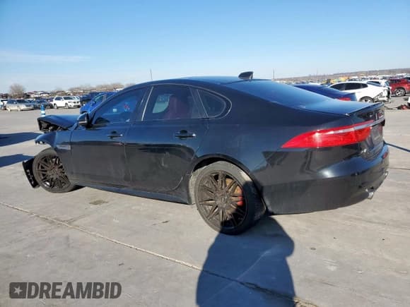 ✅ 2016 Jaguar XF S • VIN: SAJBM4BV4GCY13297 • Lot: 46176515. Wystawiony na Copart z przebiegiem 94 135 mil. Bezpłatny archiwum sprzedaży aukcyjnych z USA i szczegółowy raport historii pojazdu na DreamBid. Zdjęcie 2.