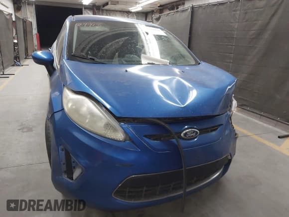 ✅ 2011 Ford Fiesta SE • VIN: 3FADP4EJ3BM129913 • Lot: 42304442. Listed on IAAI with 168,576 mi. Free auction sales archive from the USA and detailed vehicle history report at DreamBid. Image 6.