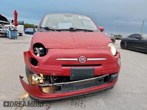✅ 2013 FIAT 500 Pop • VIN: 3C3CFFAR8DT663504 • Lot: 90706225. Listed on Copart with 91,615 mi. Free auction sales archive from the USA and detailed vehicle history report at DreamBid. Image 5.