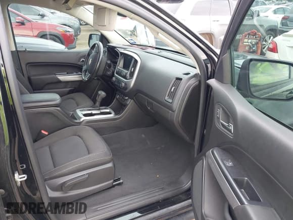 ✅ 2021 Chevrolet Colorado 4WD LT • VIN: 1GCGTCEN5M1196738 • Lot: 42602025. Listed on IAAI with 52,731 mi. Free auction sales archive from the USA and detailed vehicle history report at DreamBid. Image 5.