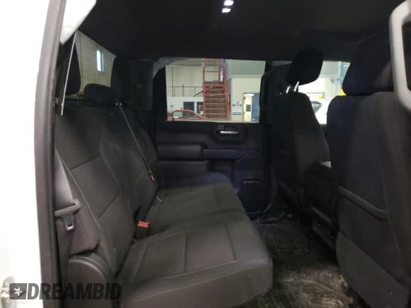 ✅ 2024 Chevrolet Silverado 2500HD Work Truck • VIN: 1GC4YLE77RF320461 • Лот: 45195255. Опубликован ранее на Copart с пробегом 19 683 миль. Бесплатный доступ к архиву аукционных продаж из США и подробный отчёт об истории автомобиля на DreamBid. Изображение 10.