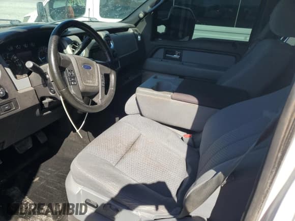 ✅ 2012 Ford F-150 FX4 • VIN: 1FTFW1ET0CFB56025 • Lot: 90838975. Wystawiony na Copart z przebiegiem 222 142 mil. Bezpłatny archiwum sprzedaży aukcyjnych z USA i szczegółowy raport historii pojazdu na DreamBid. Zdjęcie 8.