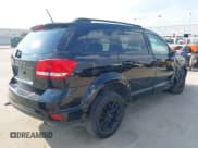 ✅ 2019 Dodge Journey SE • VIN: 3C4PDCBB0KT856889 • Lot: 43253151. Wystawiony na IAAI z przebiegiem 76 141 mil. Bezpłatny archiwum sprzedaży aukcyjnych z USA i szczegółowy raport historii pojazdu na DreamBid. Zdjęcie 4.