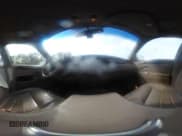 ✅ 2001 Lincoln Town Car Signature • VIN: 1LNHM82W21Y684197 • Lot: 41944429. Wystawiony na IAAI z przebiegiem 159 297 mil. Bezpłatny archiwum sprzedaży aukcyjnych z USA i szczegółowy raport historii pojazdu na DreamBid. Zdjęcie 20.