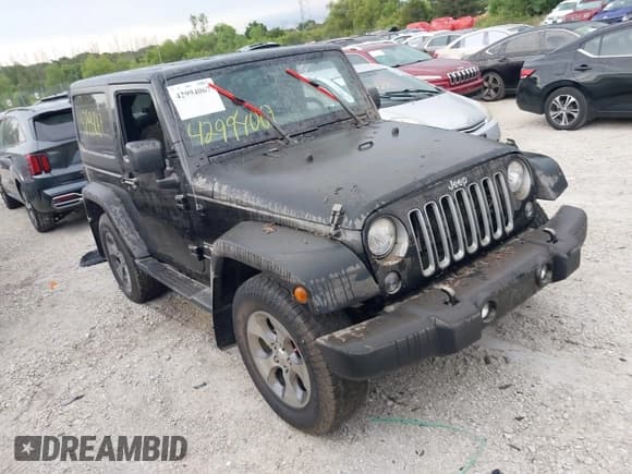 ✅ 2018 Jeep Wrangler Sahara • VIN: 1C4AJWBG4JL852964 • Lot: 42994067. Listed on IAAI with Not provided. Free auction sales archive from the USA and detailed vehicle history report at DreamBid. Image 1.