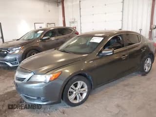 ✅ 2013 Acura ILX Hybrid Technology • VIN: 19VDE3F79DE300652 • Лот: 43712742. Опубликован ранее на IAAI с пробегом 132 655 миль. Бесплатный доступ к архиву аукционных продаж из США и подробный отчёт об истории автомобиля на DreamBid. Изображение 2.