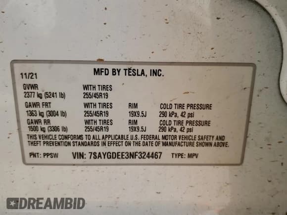 ✅ 2022 Tesla Model Y Long Range • VIN: 7SAYGDEE3NF324467 • Lot: 89684745. Wystawiony na Copart z przebiegiem 68 690 mil. Bezpłatny archiwum sprzedaży aukcyjnych z USA i szczegółowy raport historii pojazdu na DreamBid. Zdjęcie 13.