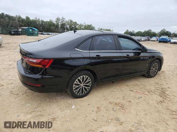 ✅ 2019 Volkswagen Jetta S • VIN: 3VWC57BU5KM109266 • Лот: 86304935. Опубликован ранее на Copart с пробегом 103 560 миль. Бесплатный доступ к архиву аукционных продаж из США и подробный отчёт об истории автомобиля на DreamBid. Изображение 3.