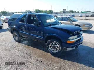 2004 Chevrolet Blazer LS with VIN 1GNCT18X94K138438, listed as a IAAI auction lot 42708741 with 177,541 mi miles and . Bid and sale history available at DreamBid. Image 1.