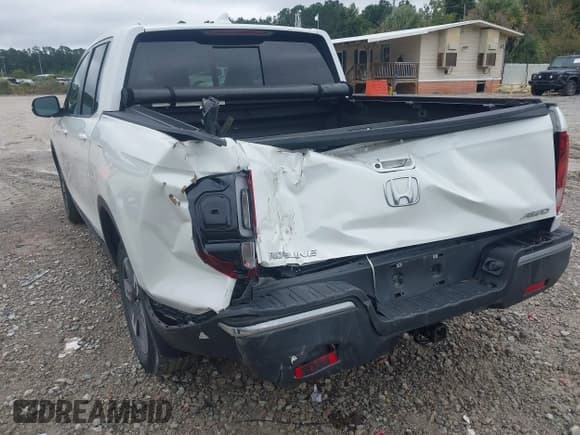 ✅ 2019 Honda Ridgeline RTL • VIN: 5FPYK3F55KB043584 • Лот: 43441201. Опубликован ранее на IAAI с пробегом 52 333 миль. Бесплатный доступ к архиву аукционных продаж из США и подробный отчёт об истории автомобиля на DreamBid. Изображение 6.