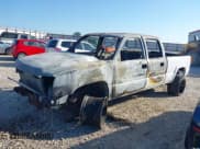 ✅ 2005 Chevrolet Silverado 2500HD LS • VIN: 1GCHK23295F869738 • Lot: 39714798. Wystawiony na IAAI z przebiegiem Nie podano. Bezpłatny archiwum sprzedaży aukcyjnych z USA i szczegółowy raport historii pojazdu na DreamBid. Zdjęcie 2.