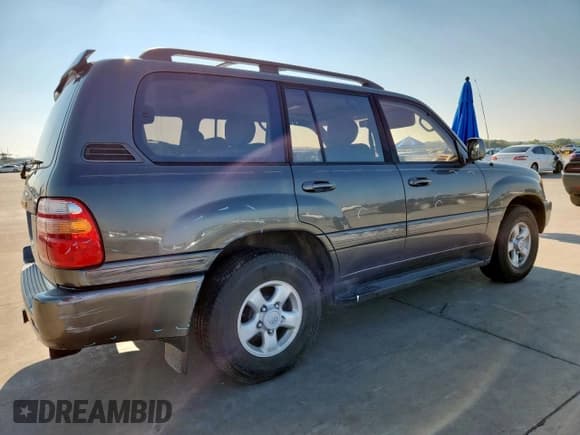 ✅ 1999 Toyota Land Cruiser • VIN: JT3HT05J5X0053433 • Лот: 71156975. Опубликован ранее на Copart с пробегом 102 247 миль. Бесплатный доступ к архиву аукционных продаж из США и подробный отчёт об истории автомобиля на DreamBid. Изображение 3.