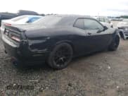 ✅ 2019 Dodge Challenger SXT • VIN: 2C3CDZAG7KH723655 • Lot: 60748814. Wystawiony na Copart z przebiegiem 63 985 mil. Bezpłatny archiwum sprzedaży aukcyjnych z USA i szczegółowy raport historii pojazdu na DreamBid. Zdjęcie 3.