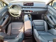 ✅ 2022 Genesis GV70 2.5T • VIN: KMUMADTB3NU066476 • Лот: 85506465. Опубликован ранее на Copart с пробегом 36 168 миль. Бесплатный доступ к архиву аукционных продаж из США и подробный отчёт об истории автомобиля на DreamBid. Изображение 8.