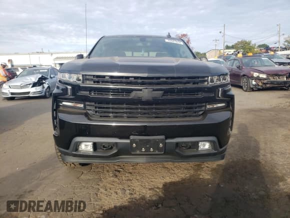 ✅ 2019 Chevrolet Silverado 1500 RST • VIN: 1GCRYEED3KZ184387 • Lot: 72041974. Wystawiony na Copart z przebiegiem 51 443 mil. Bezpłatny archiwum sprzedaży aukcyjnych z USA i szczegółowy raport historii pojazdu na DreamBid. Zdjęcie 5.