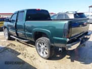 ✅ 2003 Chevrolet Silverado 2500HD LS • VIN: 1GCHC29U03E166456 • Lot: 42236591. Wystawiony na IAAI z przebiegiem Nie podano. Bezpłatny archiwum sprzedaży aukcyjnych z USA i szczegółowy raport historii pojazdu na DreamBid. Zdjęcie 3.