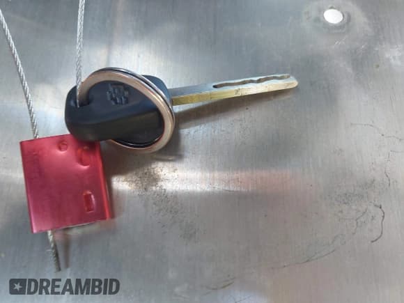 ✅ 2016 Chevrolet Silverado 1500 Work Truck • VIN: 1GCNCNEC0GZ138172 • Лот: 41878444. Опубликован ранее на IAAI с пробегом 89 006 миль. Бесплатный доступ к архиву аукционных продаж из США и подробный отчёт об истории автомобиля на DreamBid. Изображение 11.