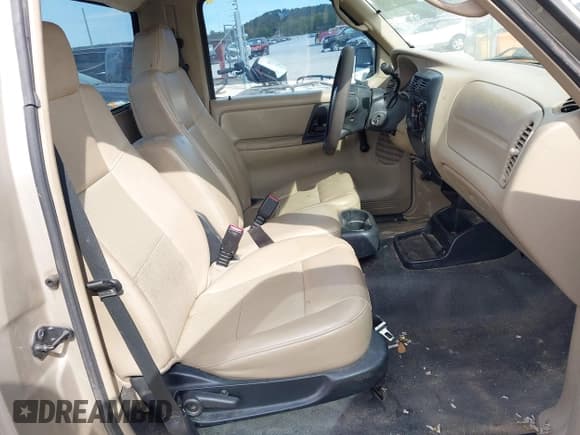 ✅ 2008 Ford Ranger XL • VIN: 1FTYR10D28PA78994 • Lot: 43386050. Wystawiony na IAAI z przebiegiem 219 770 mil. Bezpłatny archiwum sprzedaży aukcyjnych z USA i szczegółowy raport historii pojazdu na DreamBid. Zdjęcie 8.