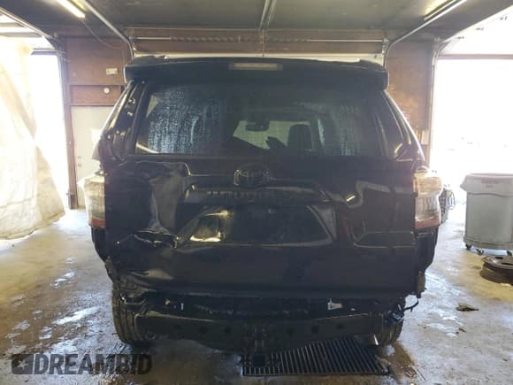 ✅ 2023 Toyota 4Runner SR5 Premium • VIN: JTENU5JR5P6160673 • Lot: 85908035. Listed on Copart with 45,344 mi. Free auction sales archive from the USA and detailed vehicle history report at DreamBid. Image 6.