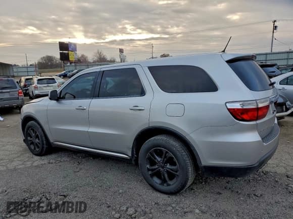 ✅ 2013 Dodge Durango SXT • VIN: 1C4RDHAG5DC592733 • Lot: 92648125. Listed on Copart with 132,796 mi. Free auction sales archive from the USA and detailed vehicle history report at DreamBid. Image 2.