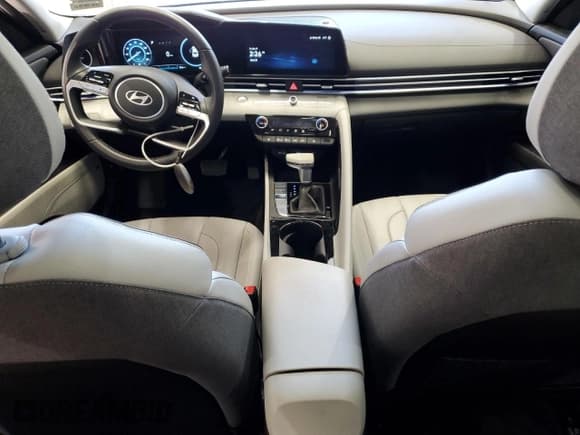 ✅ 2024 Hyundai Elantra Limited • VIN: KMHLP4DG4RU841036 • Лот: 87292865. Опубликован ранее на Copart с пробегом 8 876 миль. Бесплатный доступ к архиву аукционных продаж из США и подробный отчёт об истории автомобиля на DreamBid. Изображение 8.