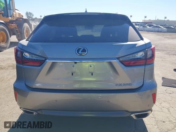 ✅ 2019 Lexus RX 350 • VIN: 2T2ZZMCA5KC137044 • Lot: 43899971. Wystawiony na IAAI z przebiegiem 51 860 mil. Bezpłatny archiwum sprzedaży aukcyjnych z USA i szczegółowy raport historii pojazdu na DreamBid. Zdjęcie 16.