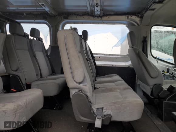 ✅ 2016 Ford Transit XL • VIN: 1FBZX2ZG8GKB05385 • Лот: 44406105. Опубликован ранее на Copart с пробегом Не указан. Бесплатный доступ к архиву аукционных продаж из США и подробный отчёт об истории автомобиля на DreamBid. Изображение 11.