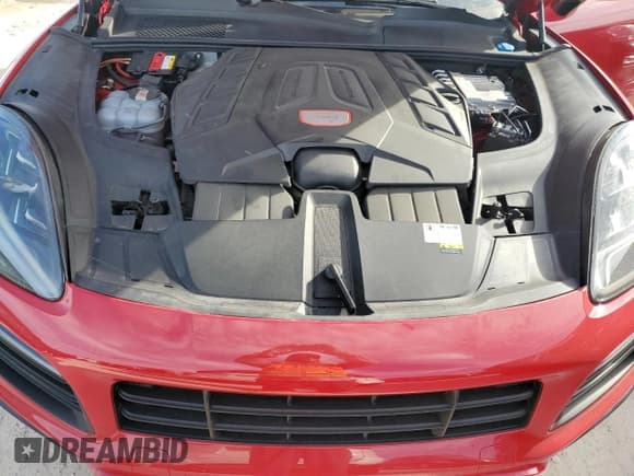 ✅ 2022 Porsche Cayenne GTS • VIN: WP1AG2AY5NDA38578 • Lot: 74894534. Listed on Copart with Not provided. Free auction sales archive from the USA and detailed vehicle history report at DreamBid. Image 12.