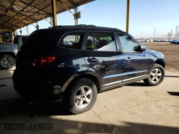 ✅ 2007 Hyundai Santa Fe GLS • VIN: 5NMSG13D67H113695 • Lot: 82924174. Listed on Copart with 187,897 mi. Free auction sales archive from the USA and detailed vehicle history report at DreamBid. Image 3.