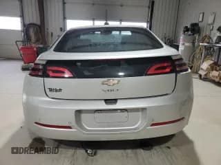 ✅ 2015 Chevrolet Volt • VIN: 1G1RB6E45FU107605 • Lot: 48156374. Wystawiony na Copart z przebiegiem 189 795 mil. Bezpłatny archiwum sprzedaży aukcyjnych z USA i szczegółowy raport historii pojazdu na DreamBid. Zdjęcie 6.