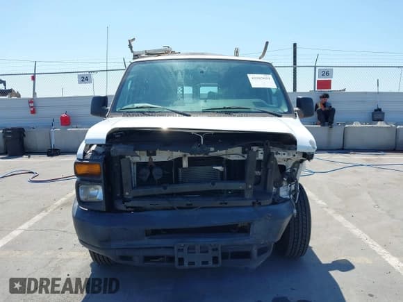 ✅ 2013 Ford Econoline Cargo Commercial • VIN: 1FTNE1EW2DDA35728 • Lot: 42503659. Listed on IAAI with 195,340 mi. Free auction sales archive from the USA and detailed vehicle history report at DreamBid. Image 13.