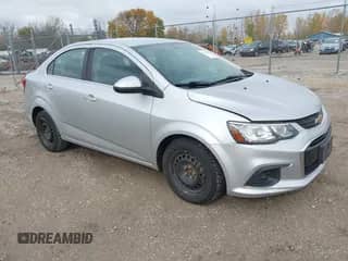 2017 Chevrolet Sonic LT с VIN 1G1JD5SH6H4124974, выставлен на аукционе IAAI как лот 43513414 с пробегом 143 462 миль миль и . История ставок и продаж доступна на DreamBid. Изображение 1.