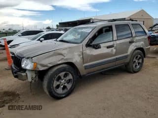 ✅ 2005 Jeep Grand Cherokee Laredo • VIN: 1J4HR48N35C723339 • Lot: 80140045. Listed on Copart with 135,121 mi. Free auction sales archive from the USA and detailed vehicle history report at DreamBid. Image 1.