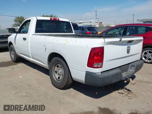 2016 Ram 1500 Tradesman with VIN 3C6JR6DG6GG171790, listed as a IAAI auction lot 43065455 with 158,190 mi miles and . Bid and sale history available at DreamBid. Image 3.