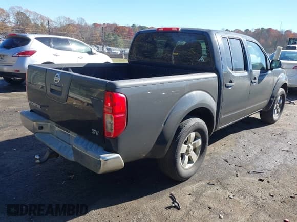 ✅ 2012 Nissan Frontier SV • VIN: 1N6AD0ER6CC452499 • Lot: 43727579. Wystawiony na IAAI z przebiegiem 183 163 mil. Bezpłatny archiwum sprzedaży aukcyjnych z USA i szczegółowy raport historii pojazdu na DreamBid. Zdjęcie 4.