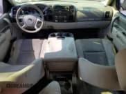 ✅ 2011 GMC Sierra 1500 SLE • VIN: 3GTP1VEA0BG186857 • Лот: 64650895. Опубликован ранее на Copart с пробегом 195 817 миль. Бесплатный доступ к архиву аукционных продаж из США и подробный отчёт об истории автомобиля на DreamBid. Изображение 8.