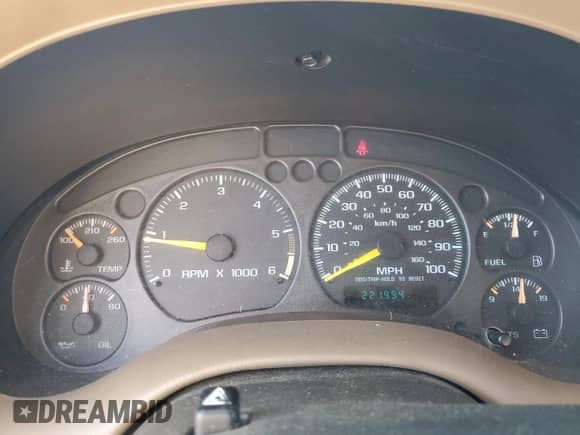 2000 Chevrolet Blazer LT with VIN 1GNDT13WXY2236550, listed as a Copart auction lot 77170574 with 221,994 mi miles and Salvage title. Bid and sale history available at DreamBid. Image 9.